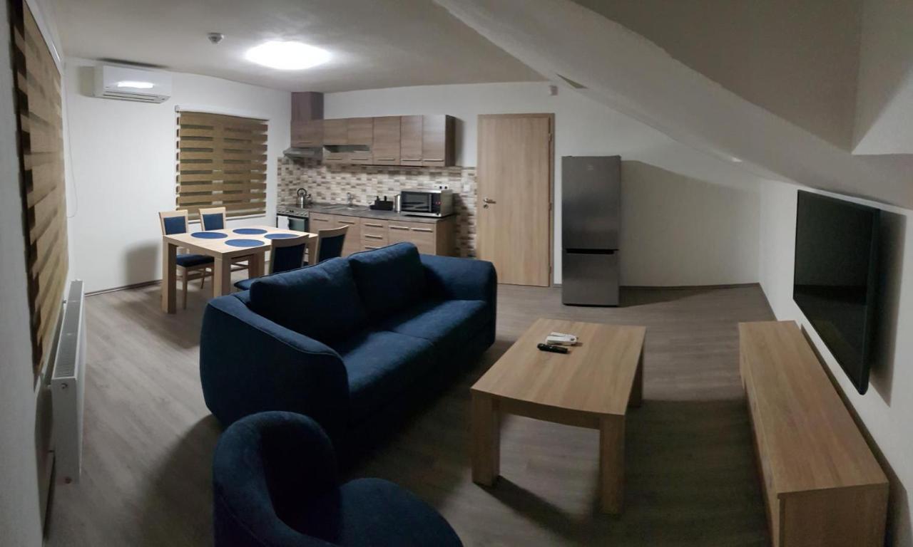 Apartmany Meandry Mimon Dış mekan fotoğraf