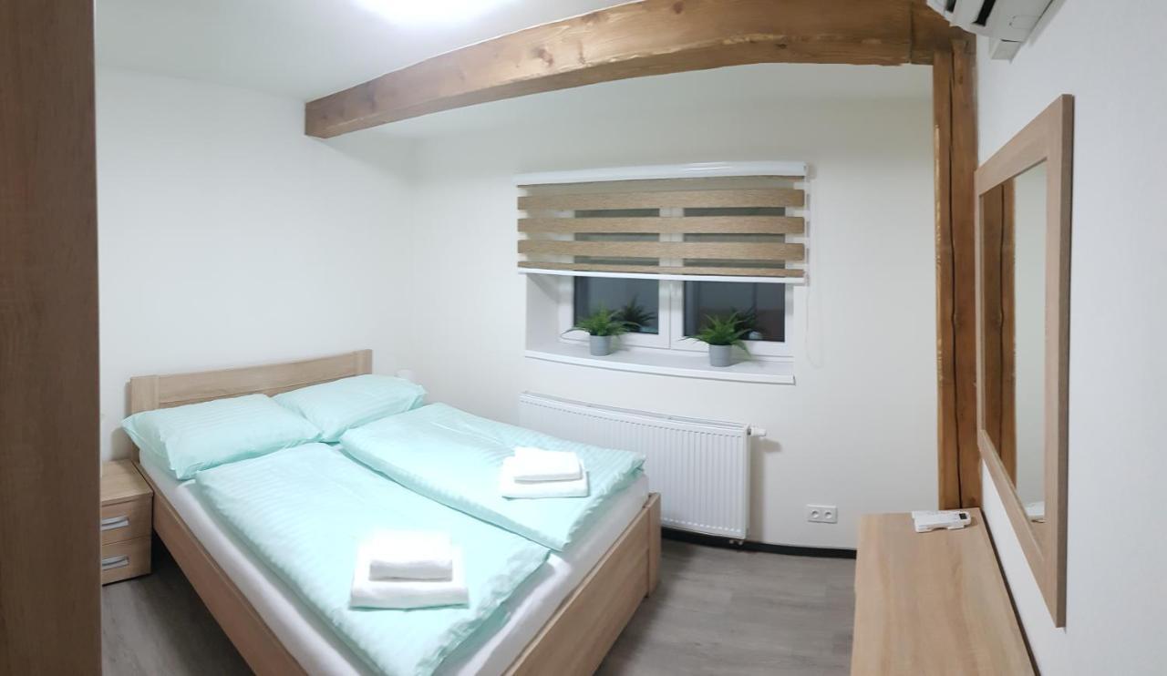 Apartmany Meandry Mimon Dış mekan fotoğraf